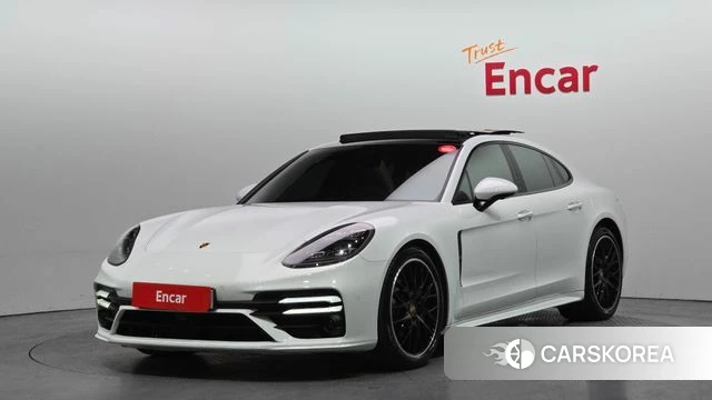 Porsche Panamera (971) 2018 Белый из Кореи
