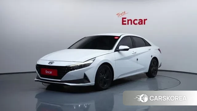 Hyundai Avante Hybrid (CN7) 2022 Белый из Кореи