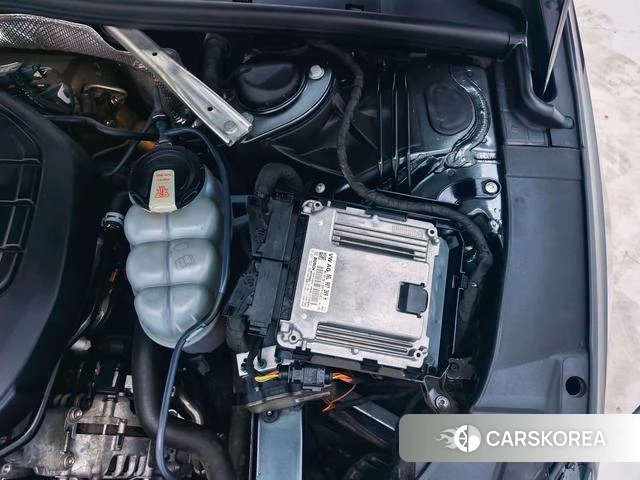 Audi A4L 2022 Темно-серый из Китая