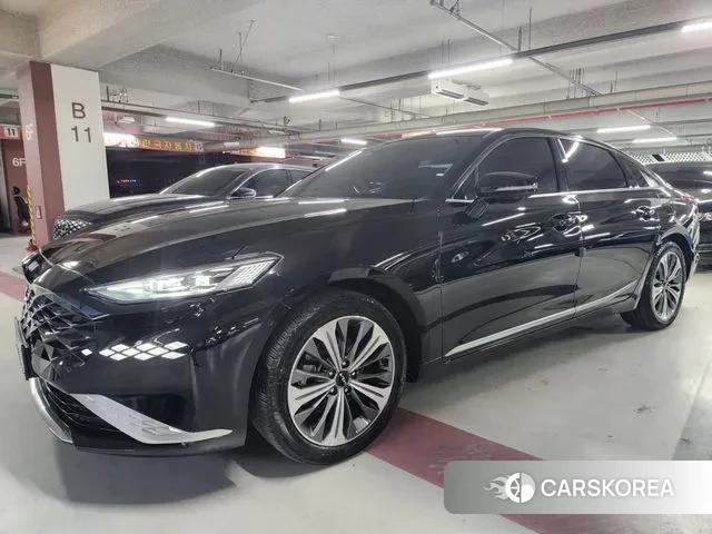 Kia K8 Hybrid 2023 Черный из Кореи
