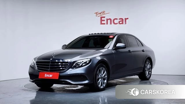 Mercedes-Benz E-Class W213 2018 Серый из Кореи