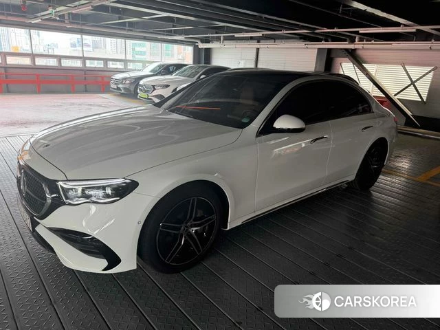 Mercedes-Benz E-Class W214 2025 Белый из Кореи