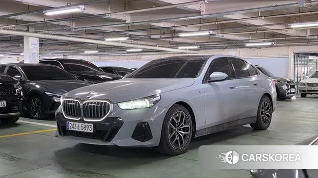 BMW 5 Series (G60) 2025 Серый из Кореи