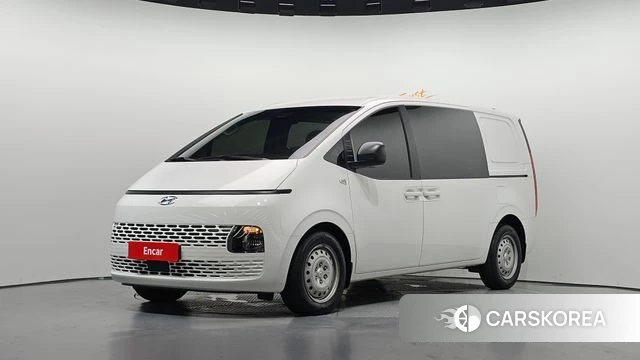 Hyundai Staria 2023 Белый из Кореи