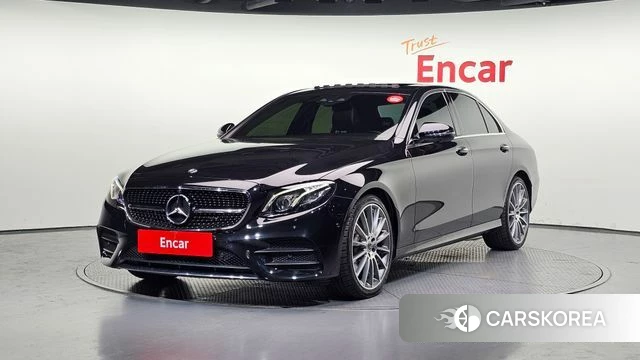 Mercedes-Benz E-Class W213 2018 Черный из Кореи