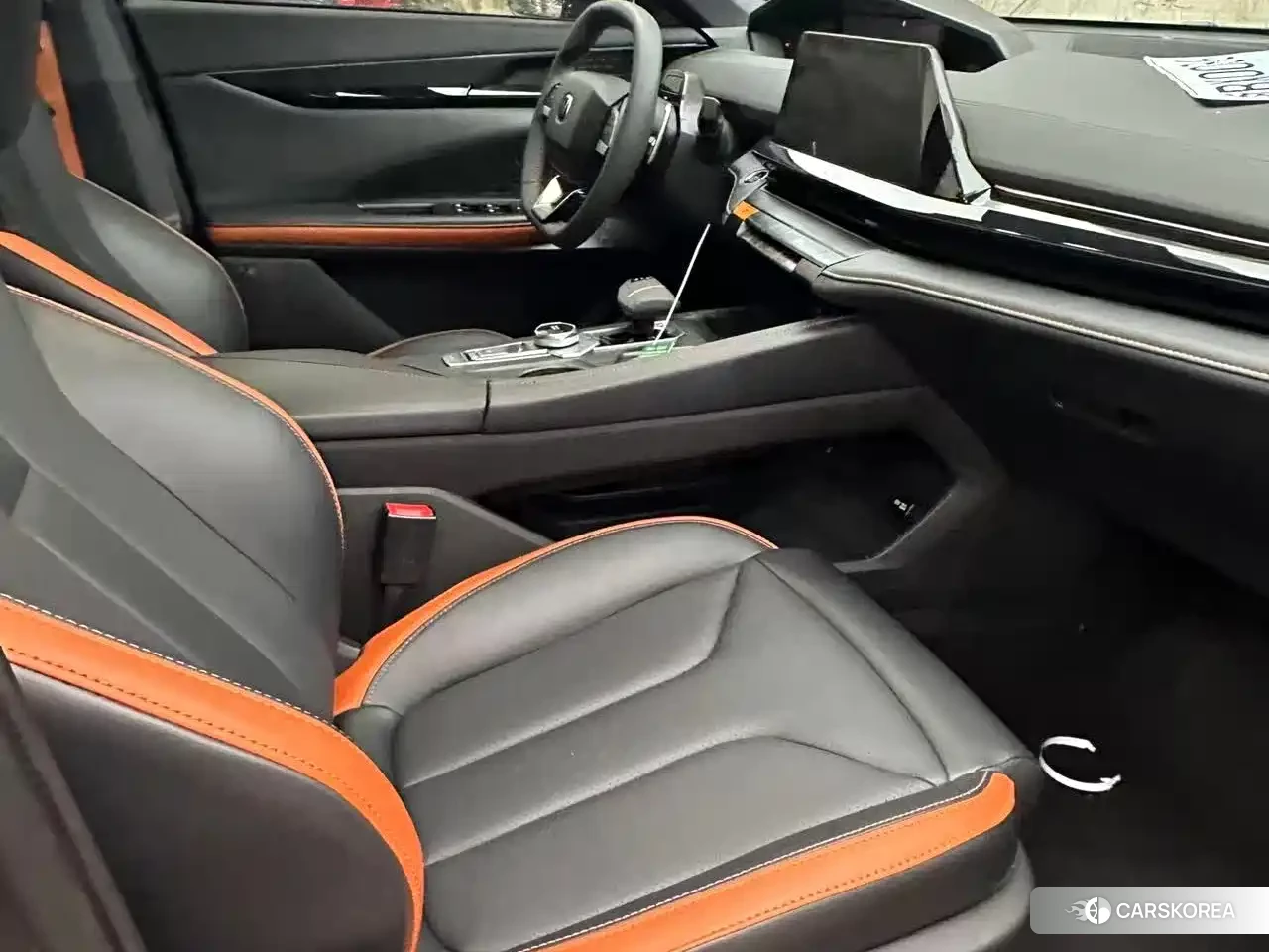 Chang'an Changan UNI-V 2023 Silver/gray из Китая