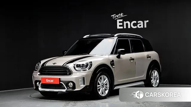 Mini Cooper Countryman 2022 Серебристо-серый из Кореи
