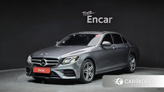 Mercedes-Benz E-Class W213 2020 Серый из Кореи