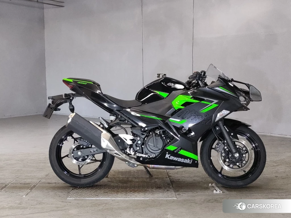 Проданный Kawasaki NINJA 400 2018 из Японии, фото 2