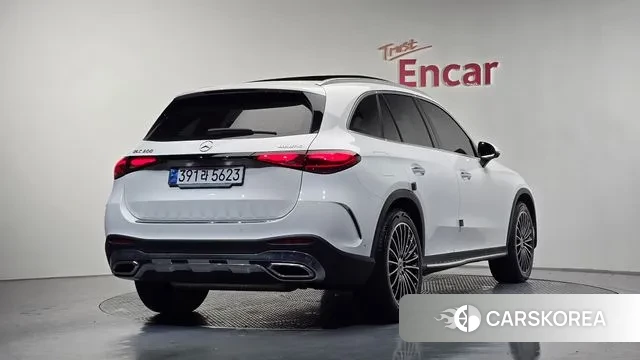 Mercedes-Benz GLC-Class X254 2023 Белый из Кореи