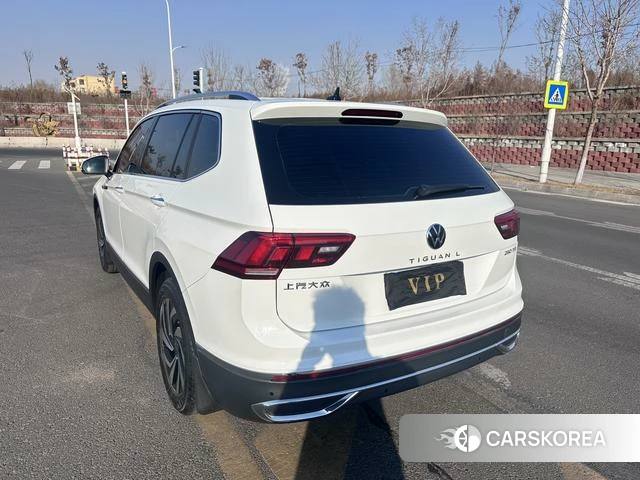 Volkswagen Tiguan L 2023 Белый из Китая