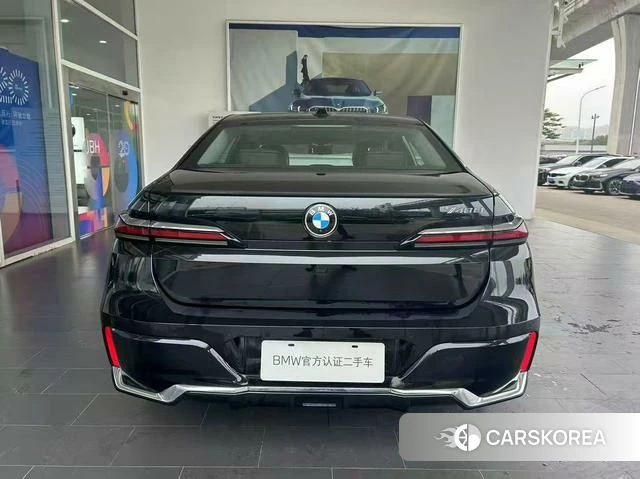 BMW 7 series 2024 Черный из Китая