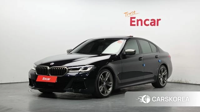 BMW 5 Series (G30) 2022 Черный из Кореи