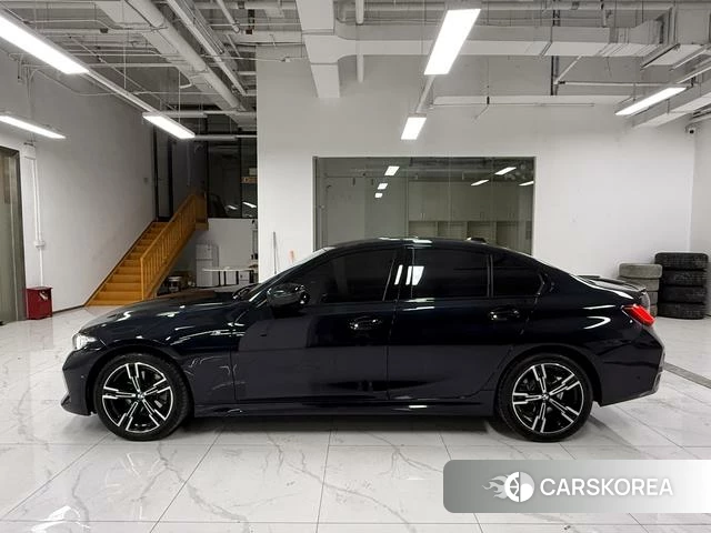 BMW 3 series 2024 Черный из Китая