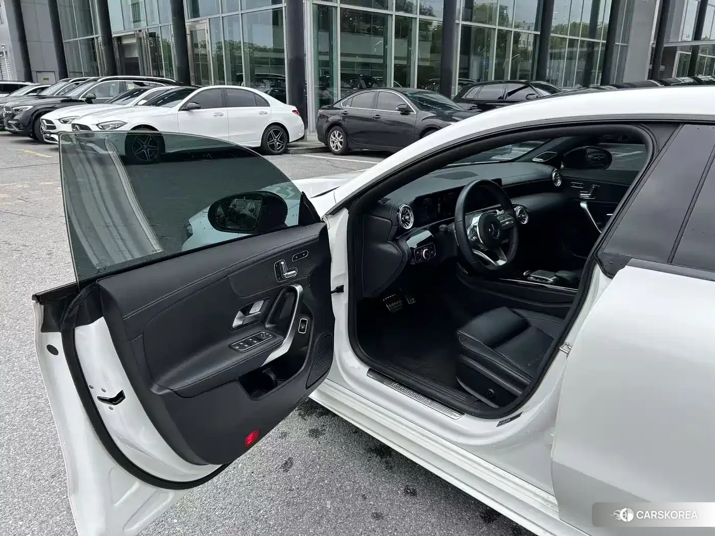 Mercedes-Benz CLA (imported) 2022 Белый из Китая