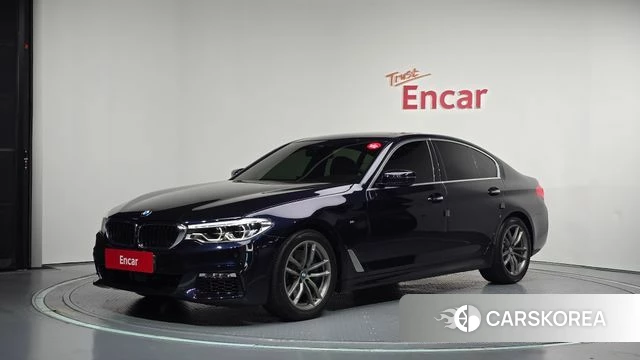 BMW 5 Series (G30) 2018 Черный из Кореи