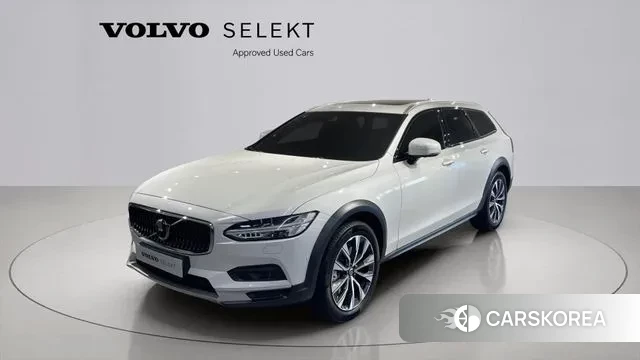 Volvo V90 Cross-Country 2021 Белый из Кореи