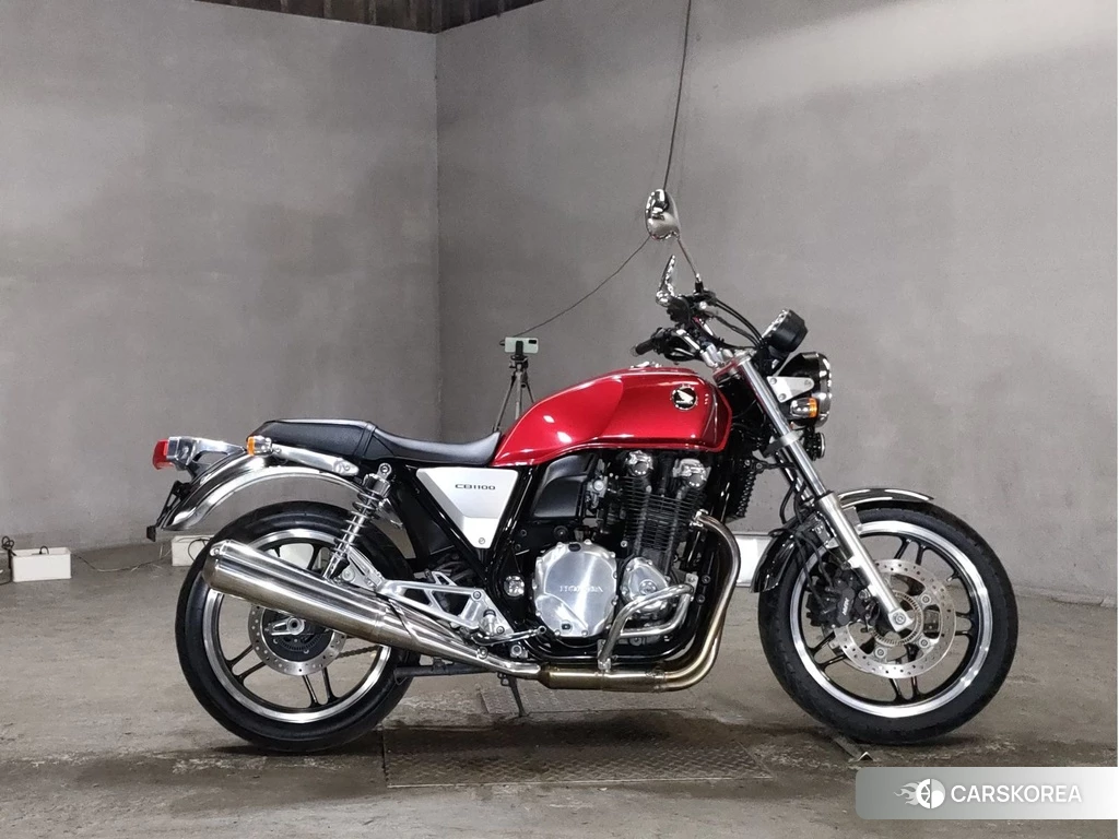 Проданный Honda CB1100 2011 из Японии, фото 2
