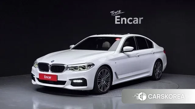 BMW 5 Series (G30) 2019 Белый из Кореи