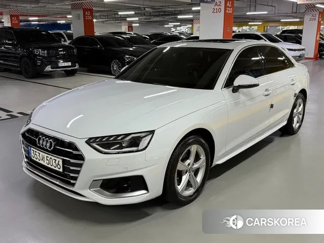 Audi A4 (B9) 2021 Белый из Кореи