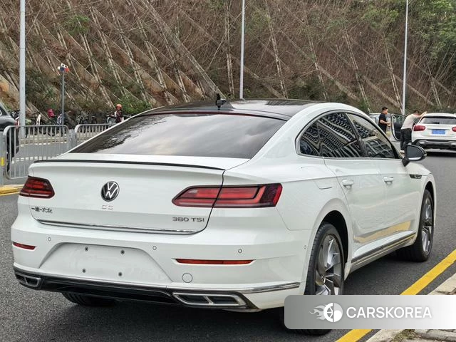 Volkswagen CC 2022 Белый из Китая