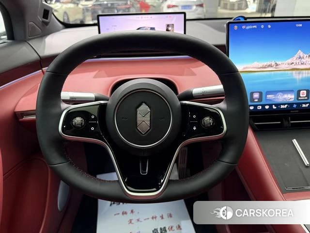 Intellectual world R7 2025 Черный из Китая