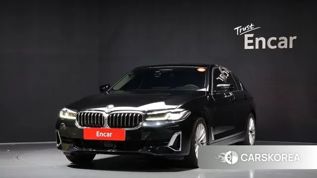 BMW 5 Series (G30) 2021 Черный из Кореи