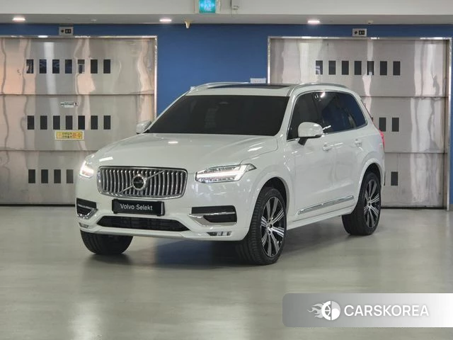 Volvo XC90 second Generation 2025 Белый из Кореи