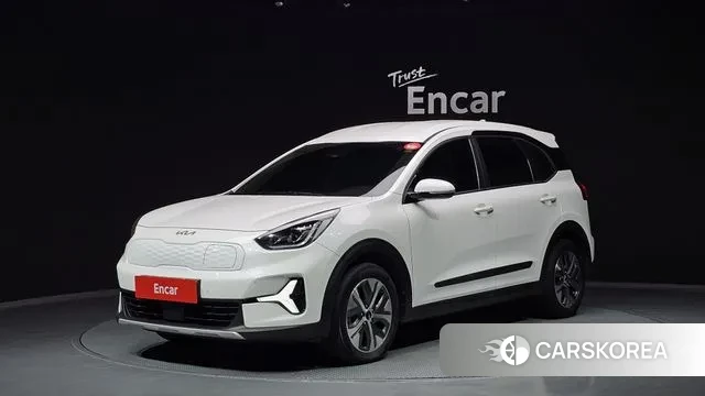 Kia Niro Plus 2022 Белый из Кореи