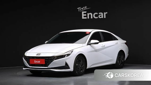 Hyundai Avante Hybrid (CN7) 2023 Белый из Кореи