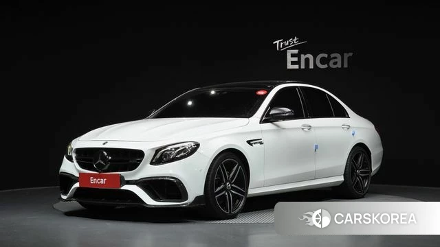 Mercedes-Benz E-Class W213 2019 Белый из Кореи