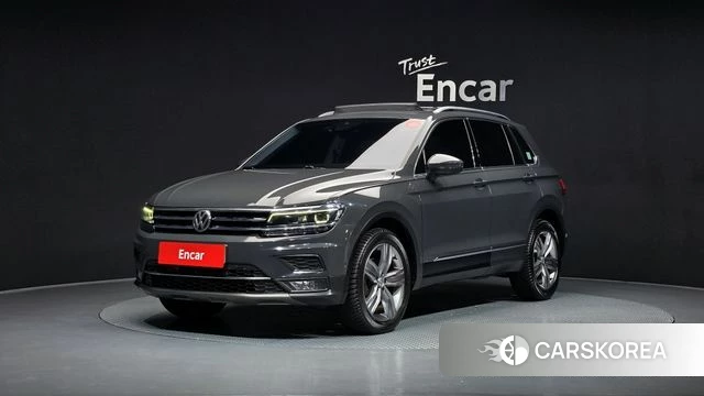Volkswagen Tiguan second Generation 2018 Серый из Кореи