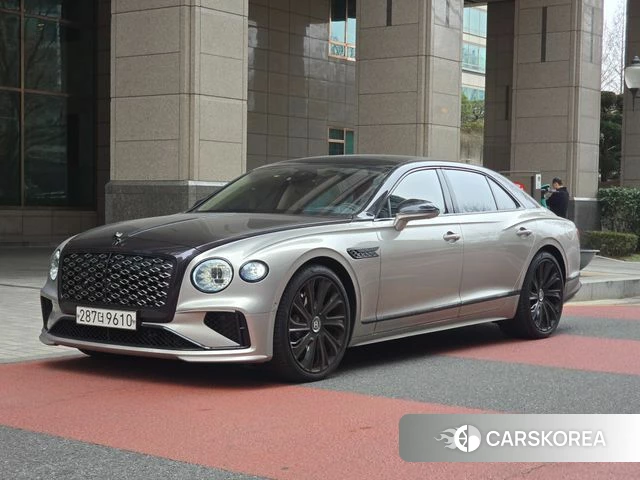 Bentley Flying Spur 4th Generation 2025 Серебряный двухцветный из Кореи