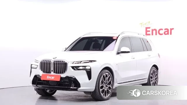 BMW X7 (G07) 2024 Белый из Кореи