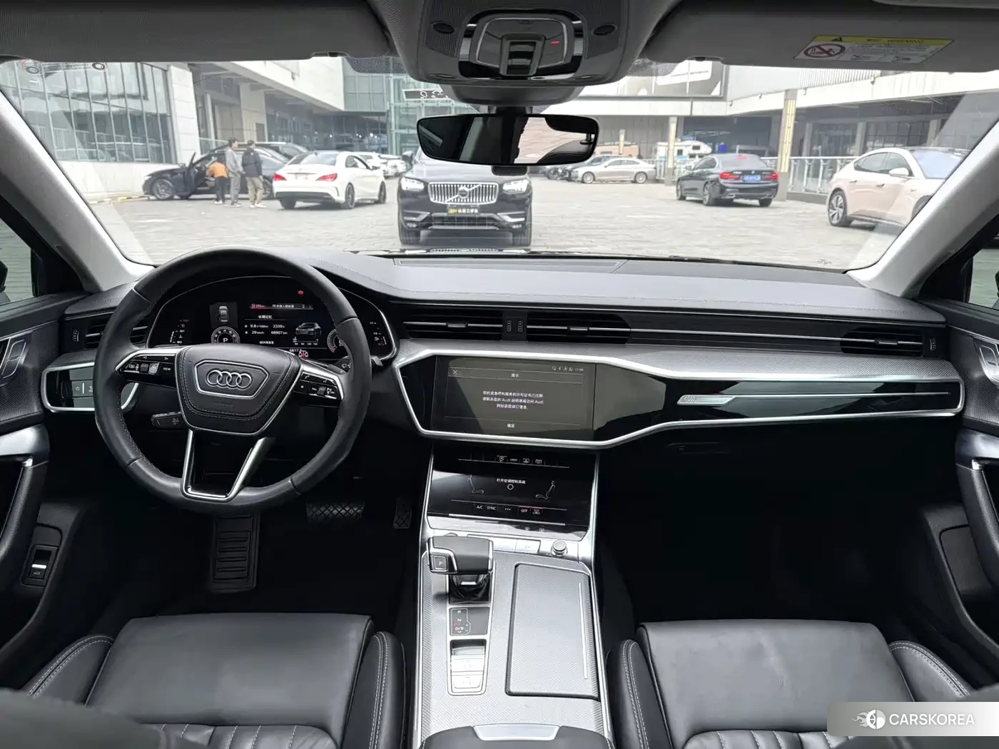 Audi A6L 2022 Черный из Китая