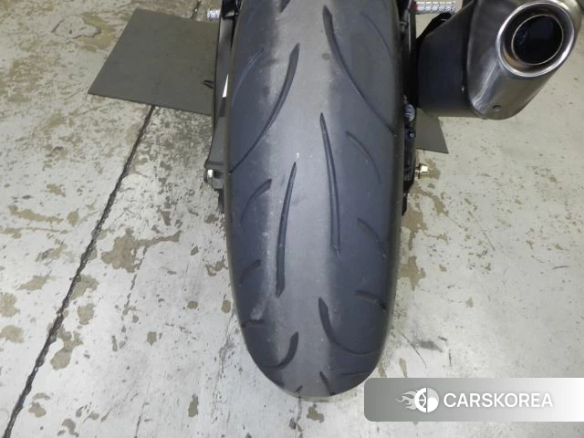 Проданный Suzuki GSX-R750 id 3996281 из Японии, фото 3