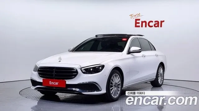 Mercedes-Benz E-Class W213 2021 Белый из Кореи