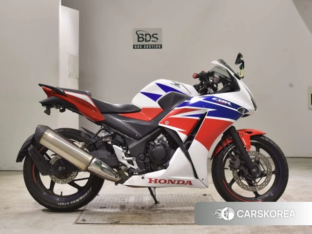 Проданный Honda CBR250R ABS 2015 из Японии, фото 2