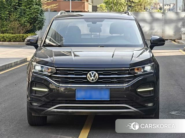 Volkswagen Tanyue 2021 Темно-серый из Китая