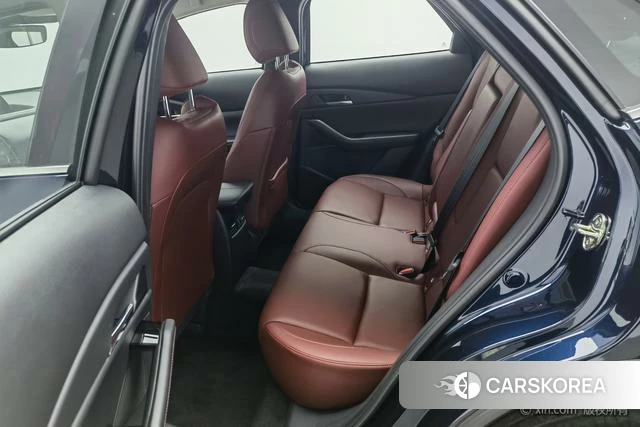 Mazda CX-30 2024 Синий из Китая