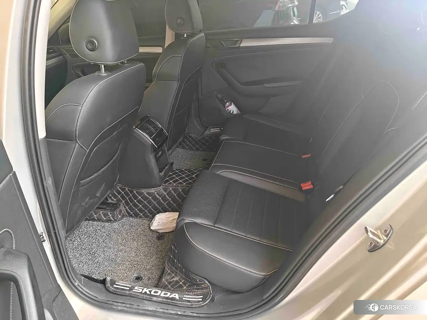 Skoda Speed pie 2021 Champagne/brown из Китая