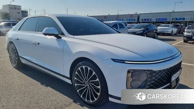 Hyundai Grandeur Hybrid (GN7) 2023 Белый из Кореи