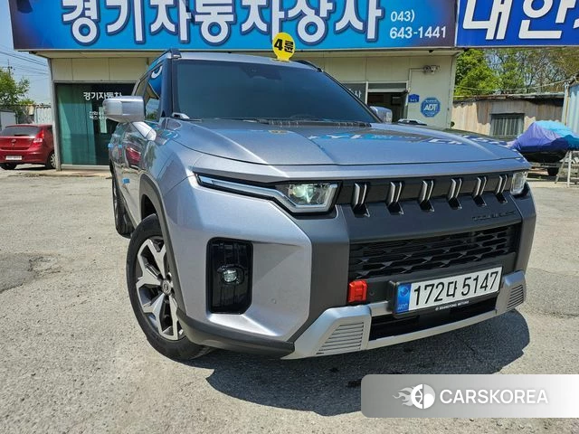 Ssangyong Torres 2023 Серебристо-серый из Кореи