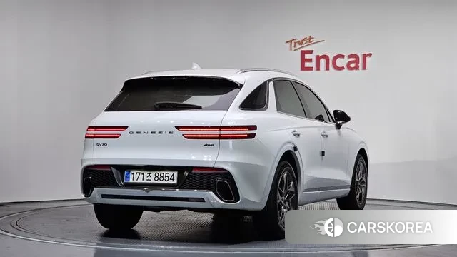 Genesis GV70 2021 Белый из Кореи