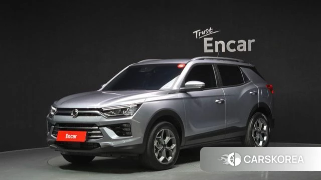 Ssangyong Beautiful Korando 2024 Серебристо-серый из Кореи