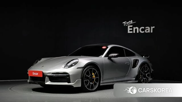 Porsche 911(992) 2022 Серебристо-серый из Кореи