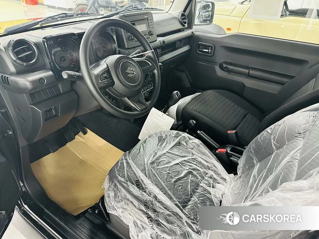 Suzuki Jimny 2025 Черный из Китая