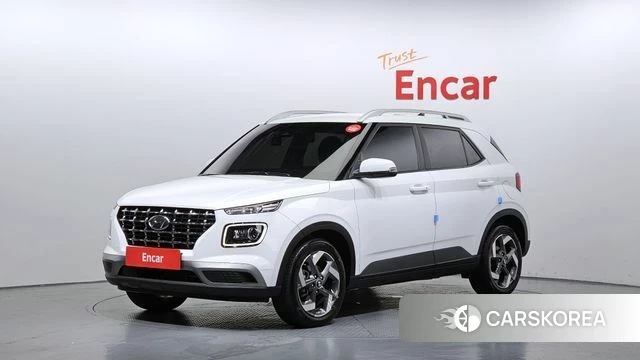 Hyundai Venue 2023 Белый из Кореи