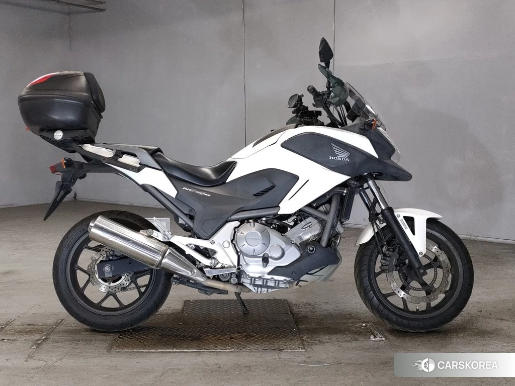 Проданный Honda NC700X 2012 из Японии