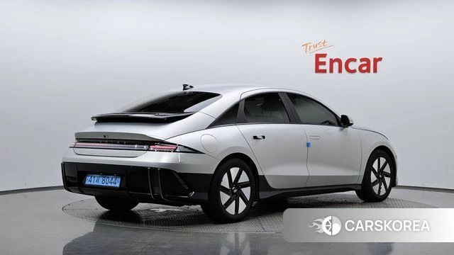 Hyundai Ionic 6 2024 Серебряный из Кореи